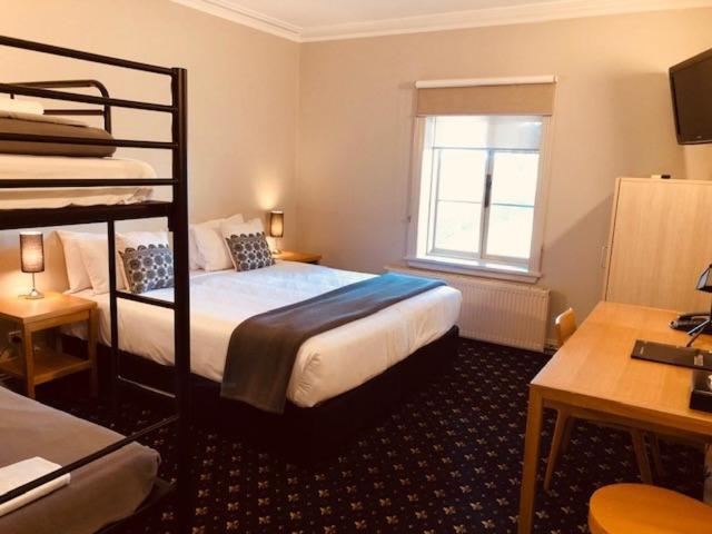 Sovereign Hill Hotel Ballarat Extérieur photo