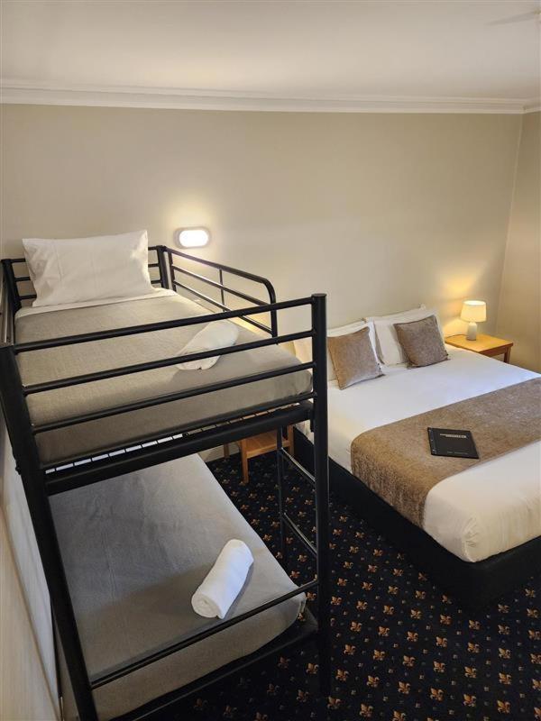 Sovereign Hill Hotel Ballarat Extérieur photo