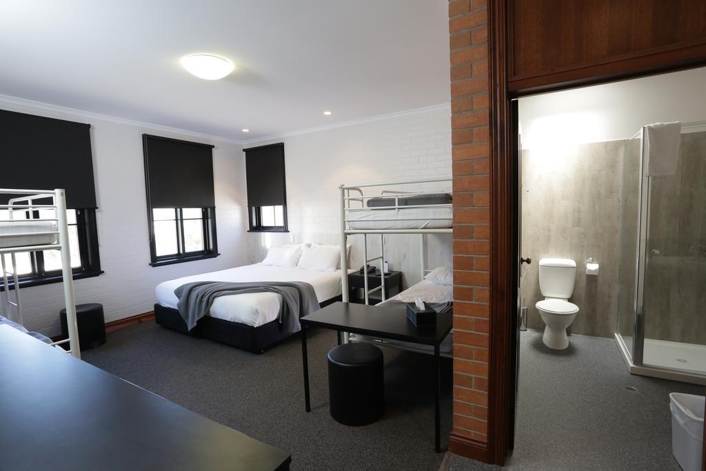 Sovereign Hill Hotel Ballarat Extérieur photo